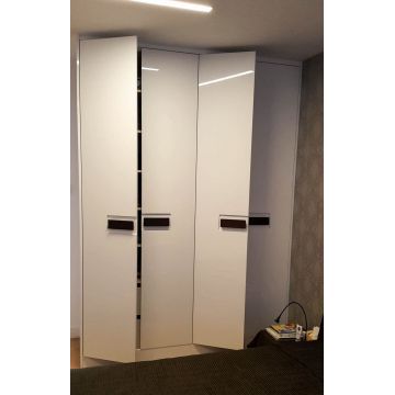 Шкаф белый распашной RSH35 (Лаковый фасад) Шкаф белый распашной RSH35 (Лаковый фасад)