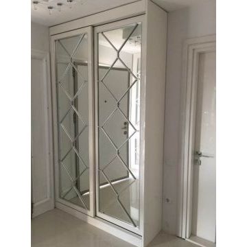 Шкаф-купе с 3д фасадом для прихожей 178 (Зеркала в виде ромба) Шкаф-купе с 3д фасадом для прихожей 178 (Зеркала в виде ромба)