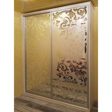 Шкаф-купе с пескоструем 246 (Узор на зеркале) Шкаф-купе с пескоструем 246 (Узор на зеркале)