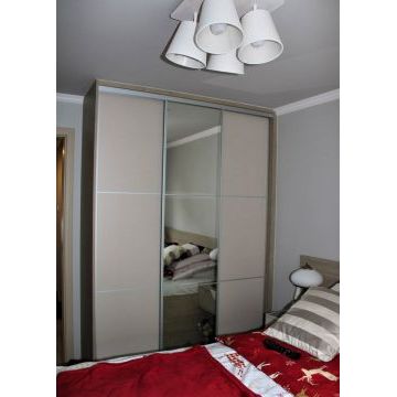 Шкаф-купе для спальни 20360 (Бежевый, ЛДСП) Шкаф-купе для спальни 20360 (Бежевый, ЛДСП)