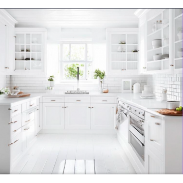 Кухня из крашеного МДФ К992 (Со скинали, белая) Кухня из крашеного МДФ К992 (Со скинали, белая)